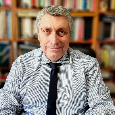 Dr. Riccardo Capozzi